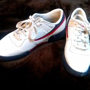 White Fila tennis shoes